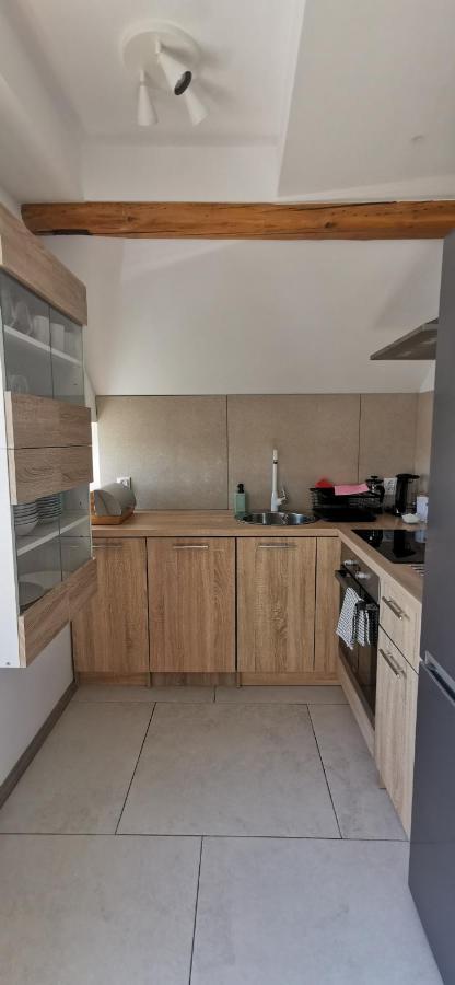 Klimatyczny Apartament Nr 8 Z Widokiem Na Gory Sowie Белява Экстерьер фото